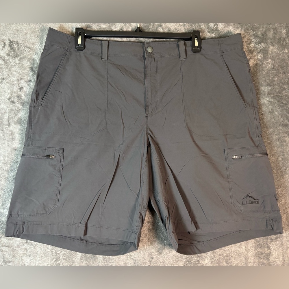 LL Bean Mens‎ Shorts Dark Gray Size 42 Nylon